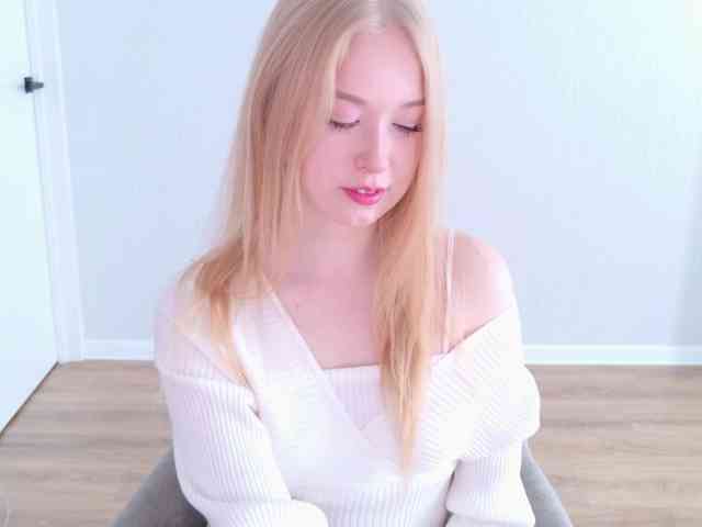 AmyLouWood webcam