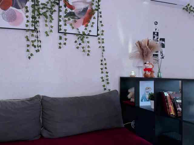 AmyLouWood Sex Cam Show