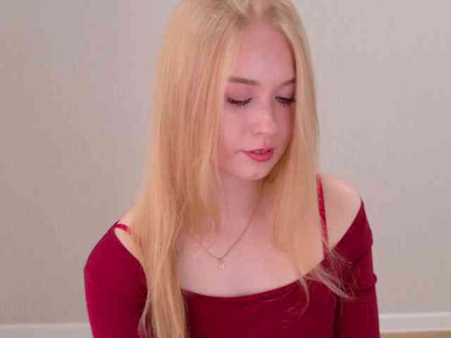 AmyLouWood webcam