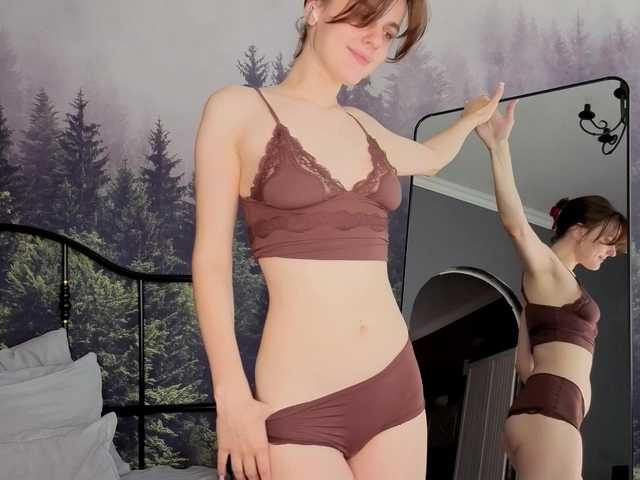 UwULisa live cam on BongaCams