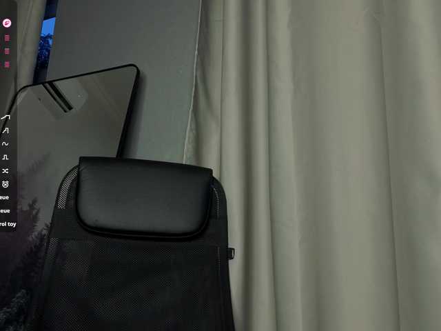 UwULisa live cam on BongaCams