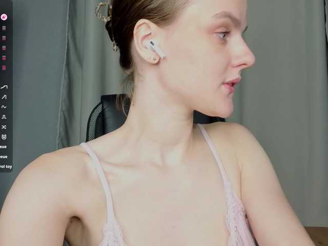 UwULisa live cam on BongaCams
