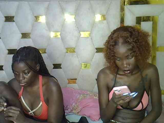 WetBarbies webcam