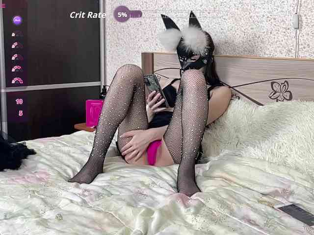 PetiteBunny webcam