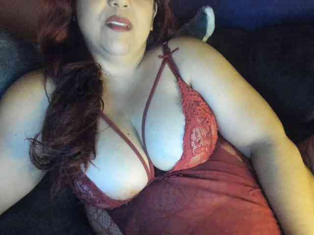 Afrodita21bigtits webcam