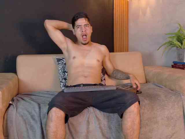 criss-hardcock Sex Cam Show