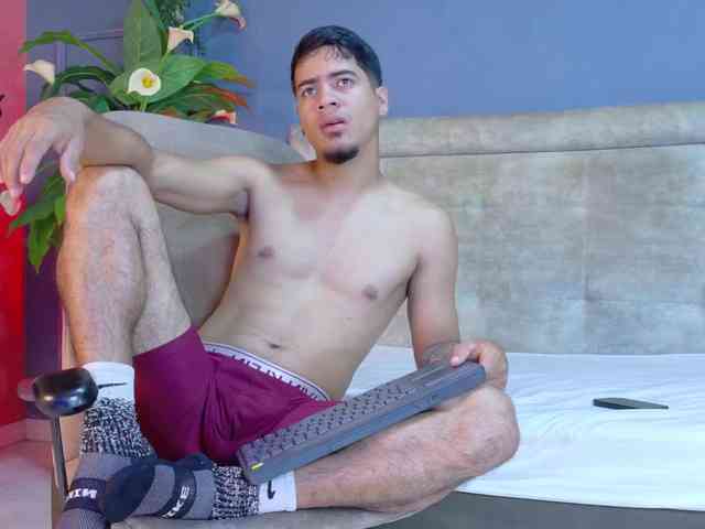 criss-hardcock criss-hardcock