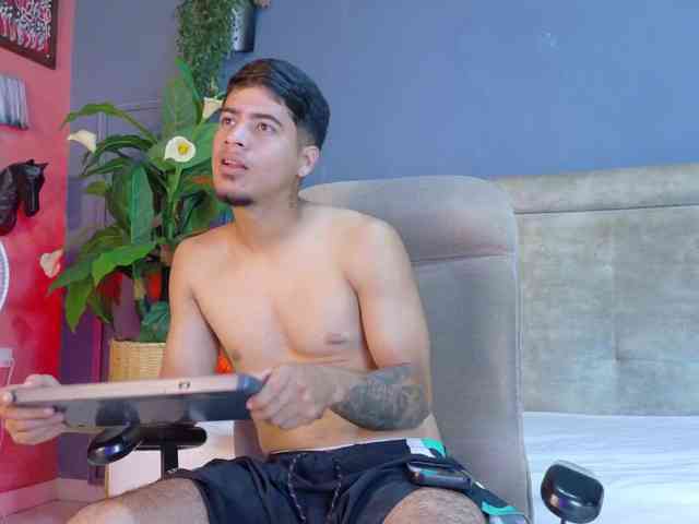 criss-hardcock criss-hardcock