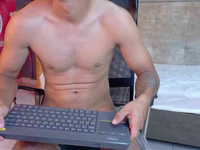 criss-hardcock criss-hardcock