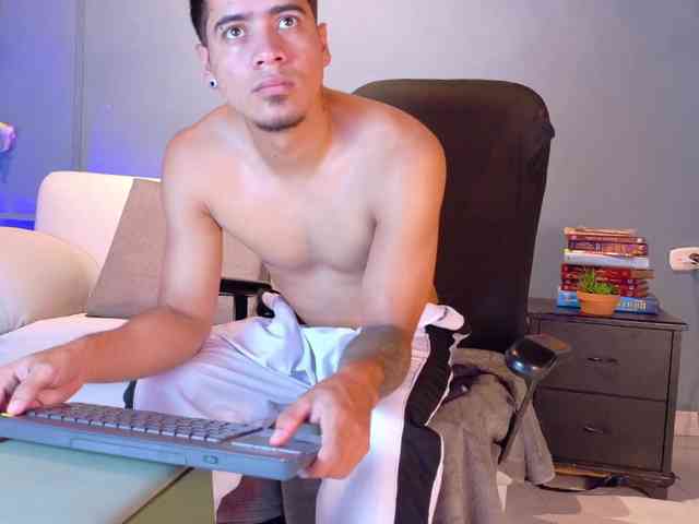criss-hardcock Sex Cam Show