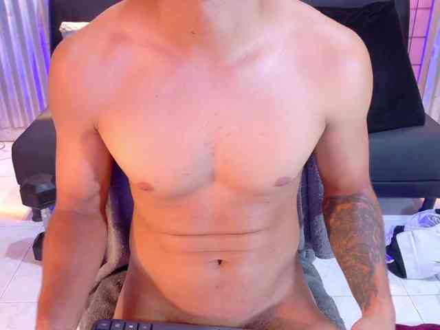 criss-hardcock criss-hardcock