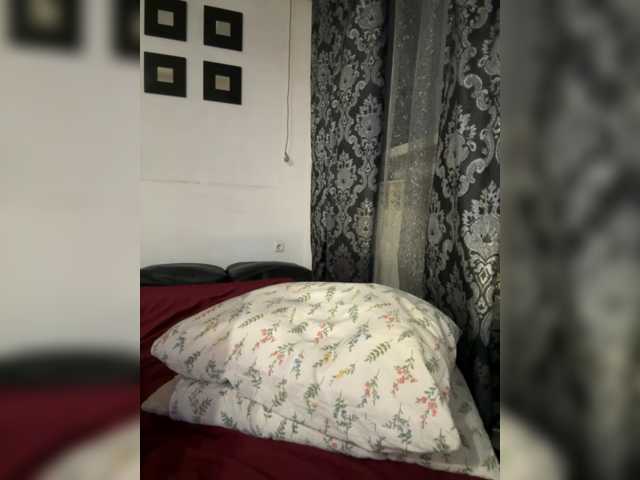 Kissska785 live cam on BongaCams