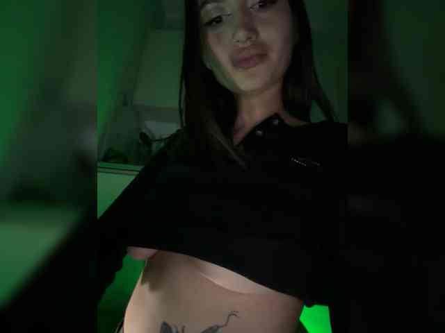Kissska785 webcam