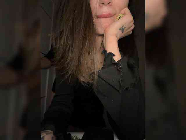Kissska785 webcam