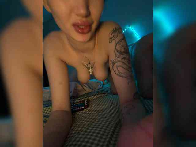 Kissska785