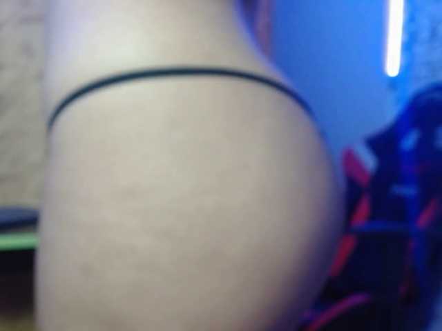 Rachel-sky1 live cam on BongaCams