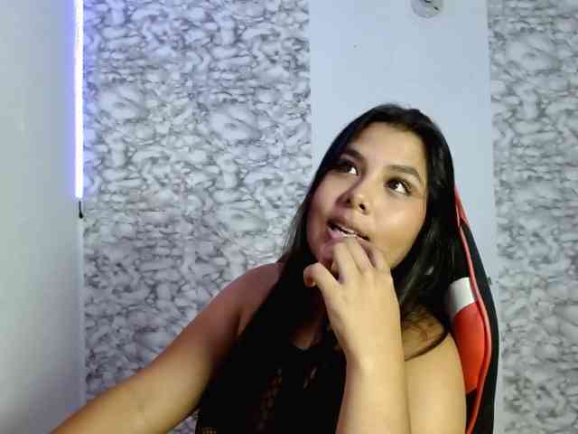 Rachel-sky1 webcam
