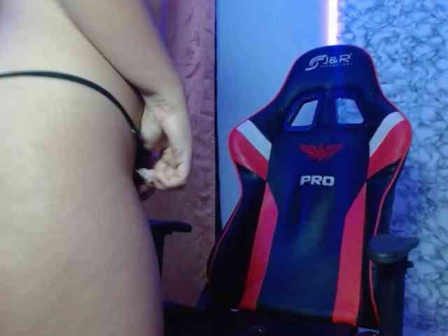 Rachel-sky1 webcam