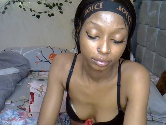 PetiteAlexa live webcam show
