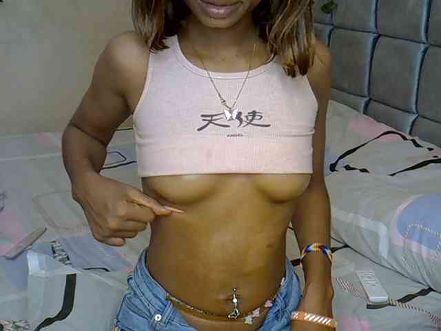 PetiteAlexa webcam