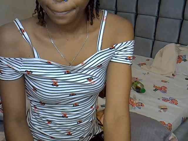 PetiteAlexa webcam