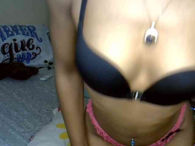 PetiteAlexa webcam