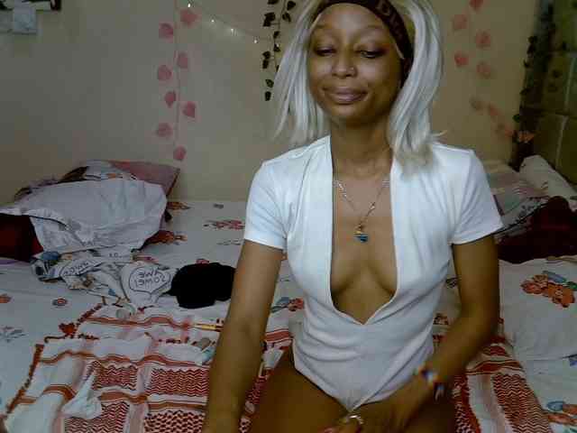 PetiteAlexa webcam