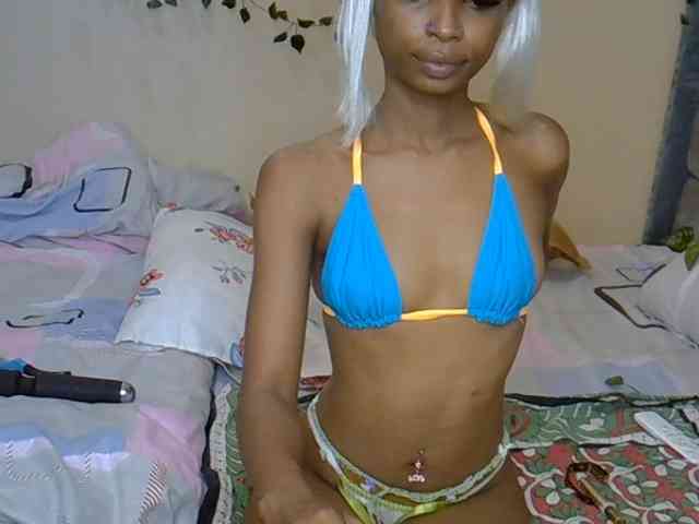 PetiteAlexa Live Webcam on BongaCams
