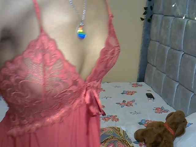 PetiteAlexa webcam