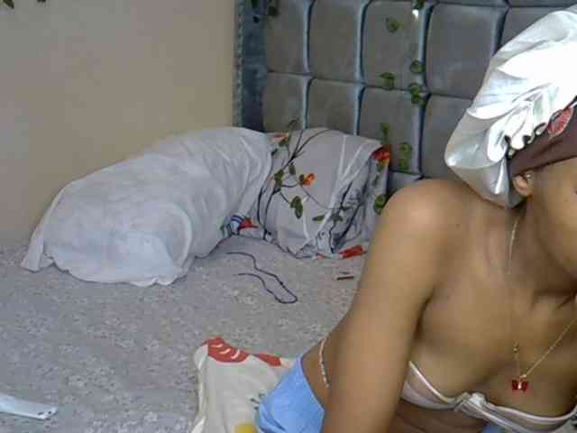 PetiteAlexa webcam