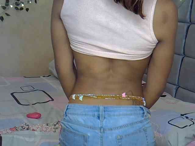 PetiteAlexa webcam