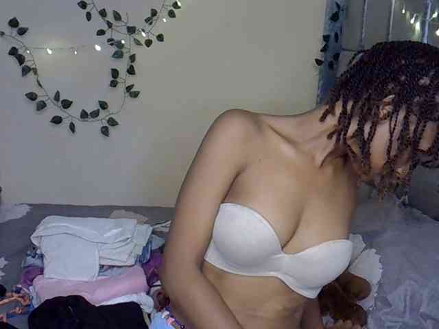 PetiteAlexa webcam