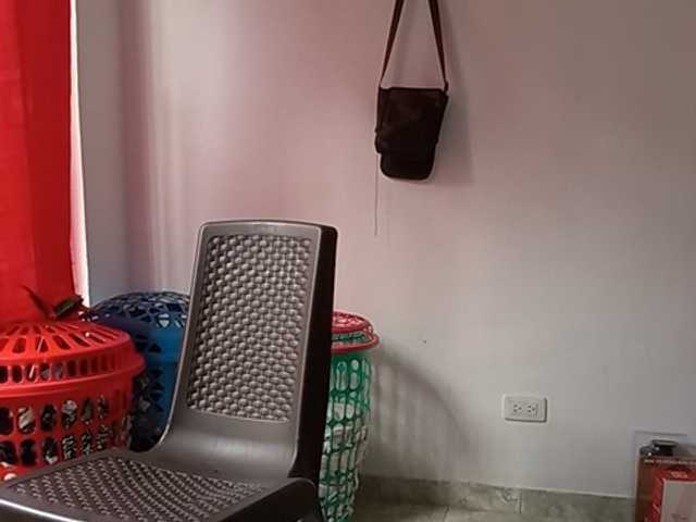 aileenkys live cam on BongaCams
