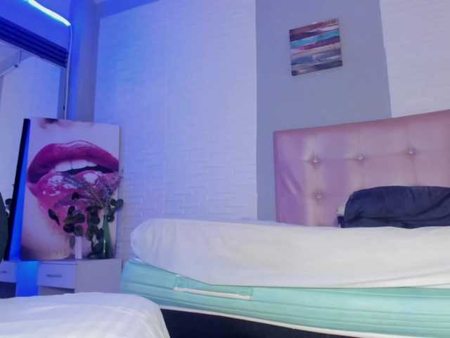 aileenkys live cam on BongaCams