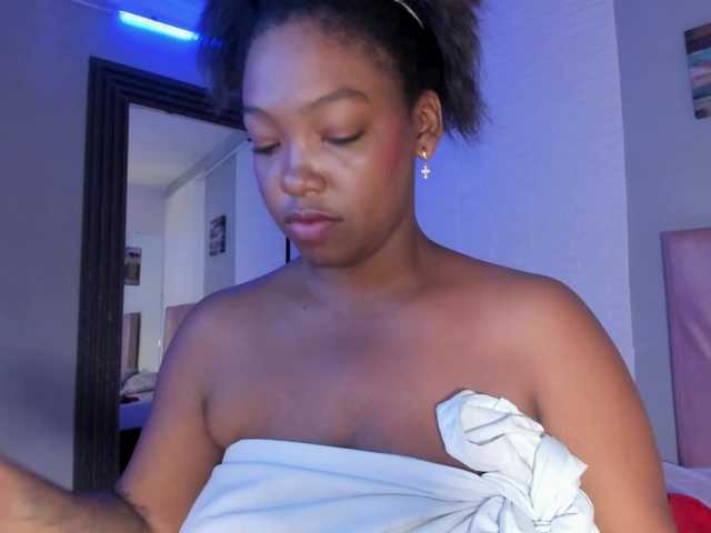 aileenkys live webcam show