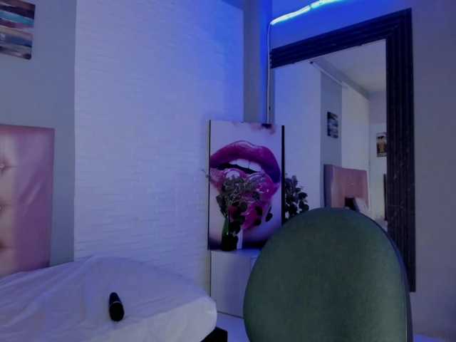 aileenkys live cam on BongaCams