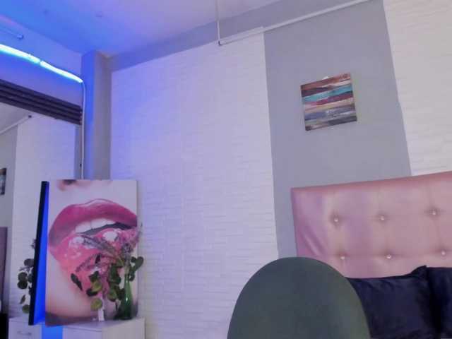 aileenkys live cam on BongaCams