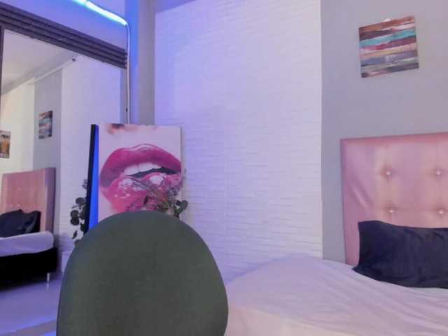 aileenkys live webcam show