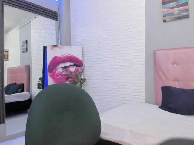 aileenkys live webcam show