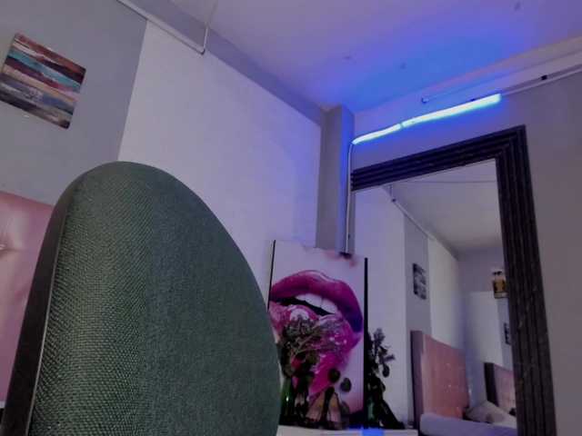 aileenkys live cam on BongaCams
