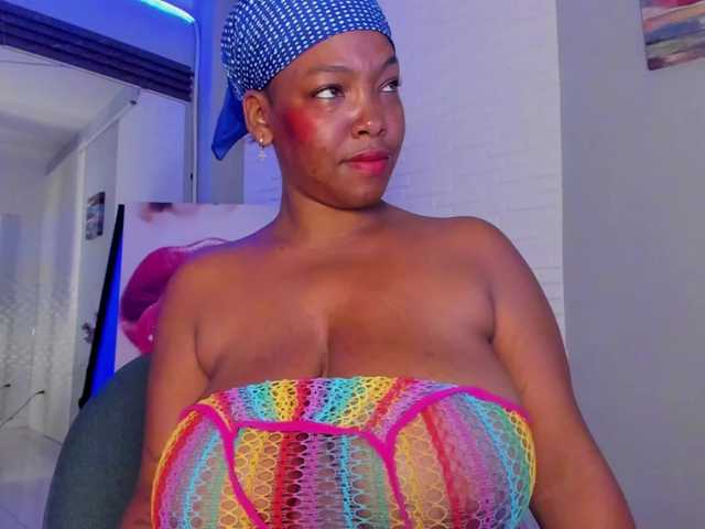 aileenkys live cam on BongaCams