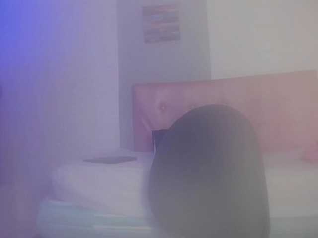 aileenkys live cam on BongaCams