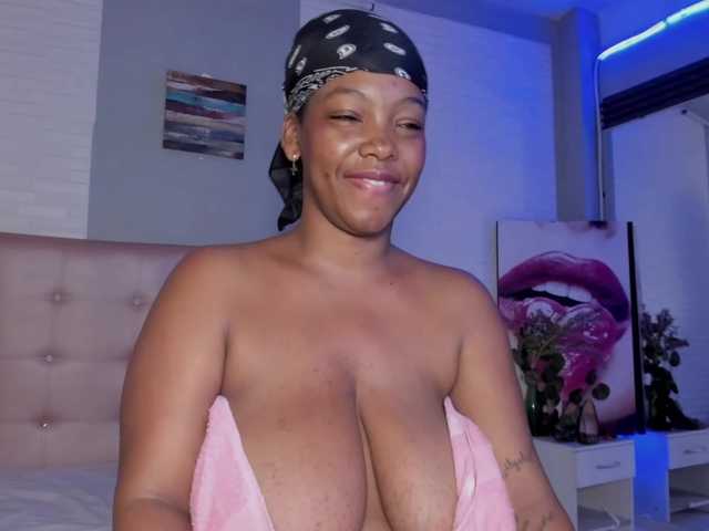 aileenkys live cam on BongaCams