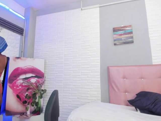 aileenkys live cam on BongaCams