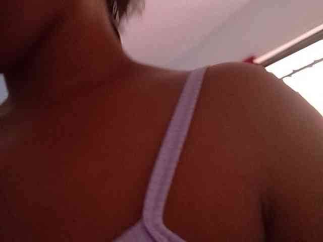 Modelo: aileenkys