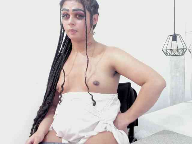 Bella-adams- Sex Cam Show