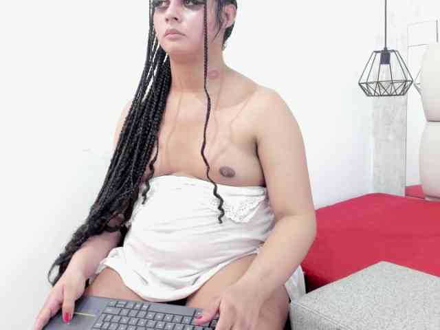 Bella-adams- Sex Cam Show