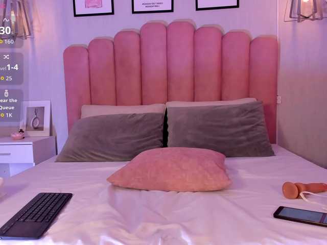 stacy-sanders live cam on BongaCams