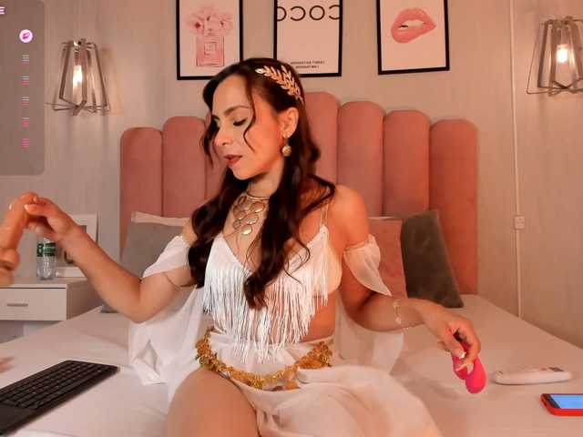stacy-sanders live cam on BongaCams