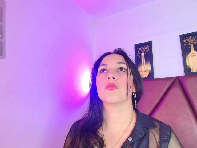 RossyMarks live cam on BongaCams